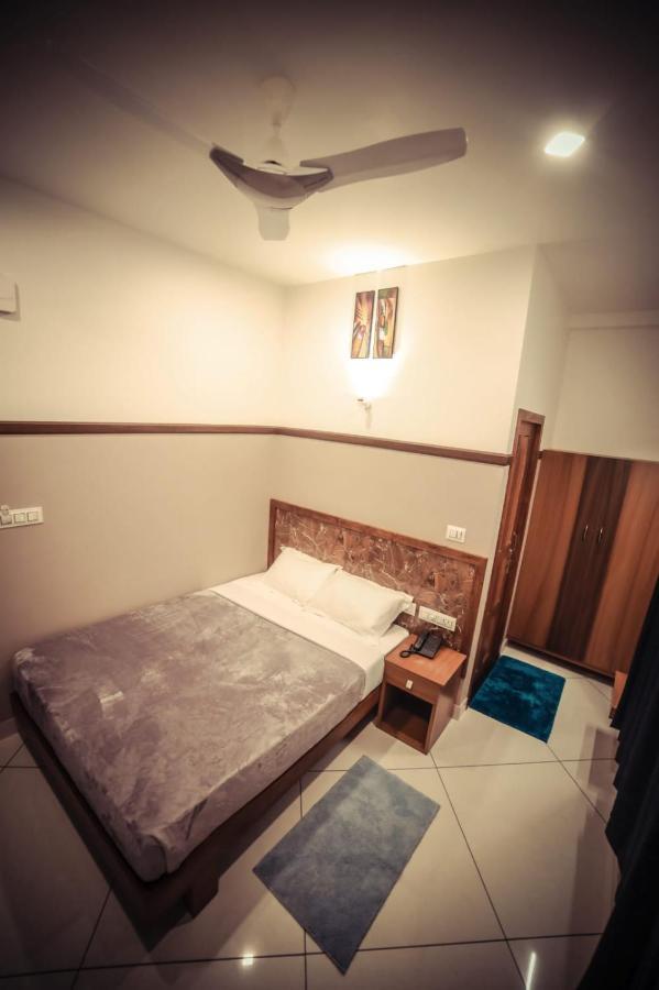 Отель Icon Residency Калпетта Экстерьер фото