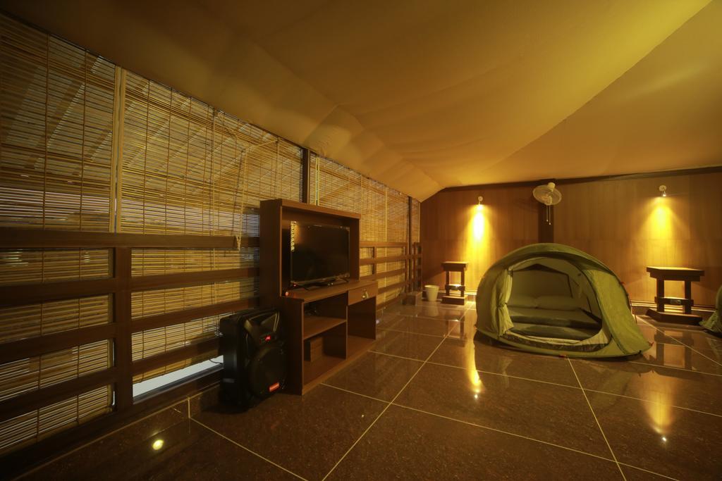 Отель Icon Residency Калпетта Экстерьер фото